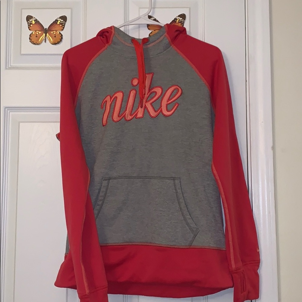 NIKE SWEATSHIRT